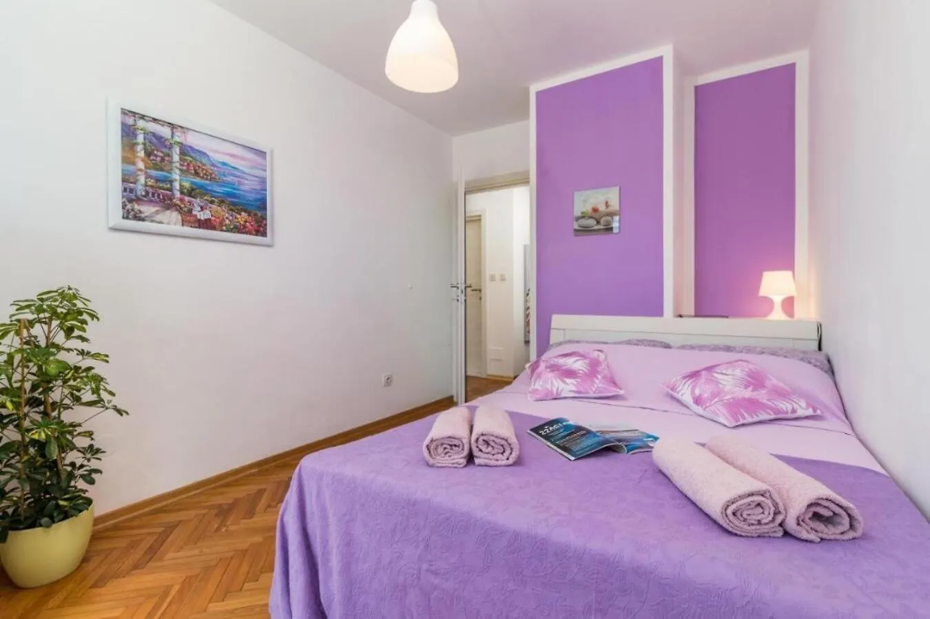 Villa Andrija In Fazana For 9 People With Sea View & Heated Pool - Only 400 M From The Beach 0*,